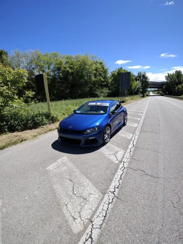 Foto Volkswagen Scirocco 2011 - Scirocco R manuale