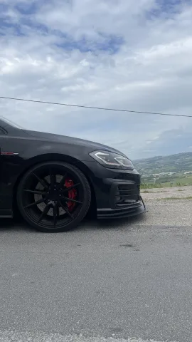 Photo Volkswagen Golf VII 2019 - Volkswagen Golf GTI Performance Mk7.5