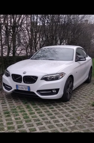 Foto BMW Serie 2 F22 2015 - Bmv 218d