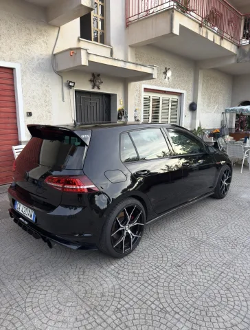 Foto Volkswagen Golf VII 2016 - GTI 7 Performance