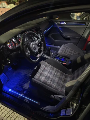 Foto Volkswagen Golf VII 2016 - GTI 7 Performance