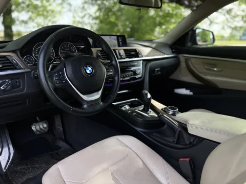 Foto BMW Serie 4 F32 2014 - BMW 428i luxury cuope
