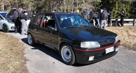 写真 Peugeot 106 1994 - Peugeot 106 rallye 1.3