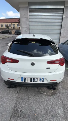 Foto Alfa Romeo Giulietta 2011 - Alfa Romeo Giulietta
