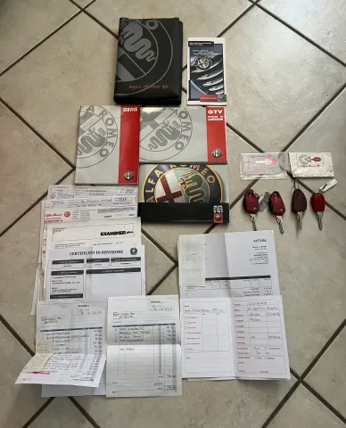 Foto Alfa Romeo GTV 2001 - Versione CUP LIMITED EDITION