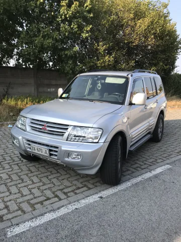 写真 Mitsubishi Pajero 2000 - Mitsubishi pajero 3.2 did wagon