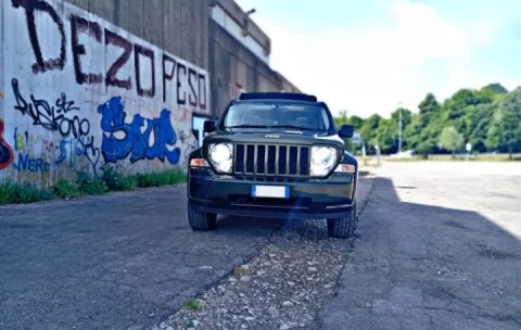 Foto Jeep Cherokee 2007 - JEEP CHEROKEE AMERICANA 3.7 V6 MANUALE CABRIO