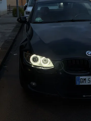 Foto BMW Serie 3 E90 2007 - Bmw 325d e92