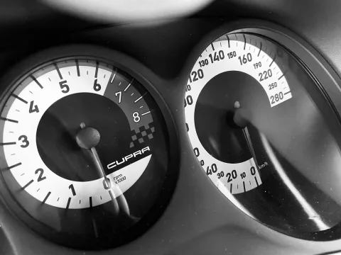 写真 Seat Leon 2008 - Leon cupra