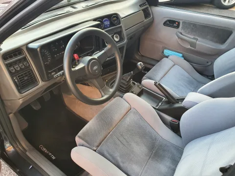 Foto Ford Sierra 1989 - Ford Sierra 2.0i turbo 16V 4p. RS Cosworth RESTAURO TOTALE LEGGI DESCRIZIONE