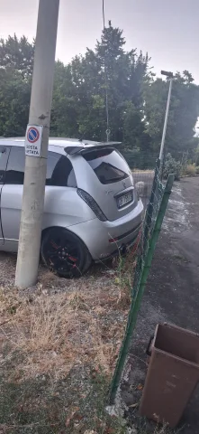 Foto Lancia Ypsilon 2008 - Lancia y sportiva con impianto stereo