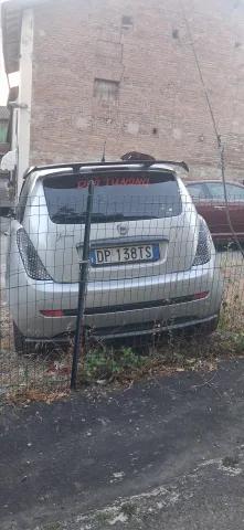 Foto Lancia Ypsilon 2008 - Lancia y sportiva con impianto stereo