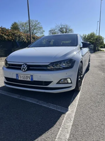 Foto Volkswagen Polo VI 2019 - Volkswagen Polo 2019 stage 1