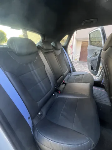 Foto Hyundai i30 2019 - Hyundai I30N performance