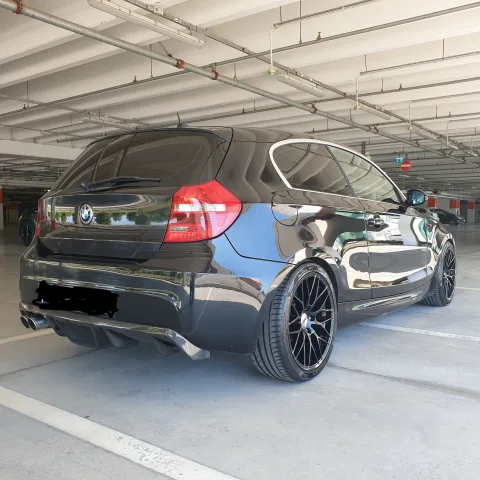 Foto BMW Serie 1 E87 2008 - Bmw E81 130i