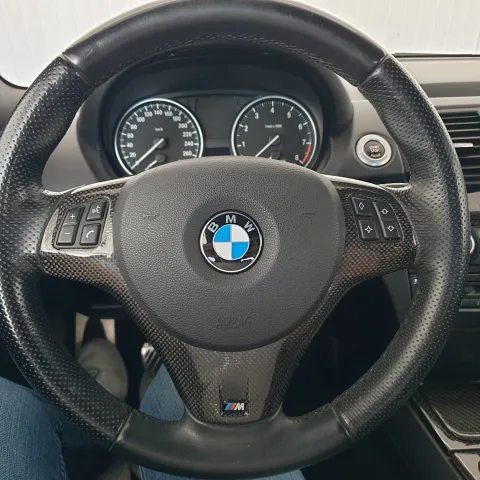 Foto BMW Serie 1 E87 2008 - Bmw E81 130i