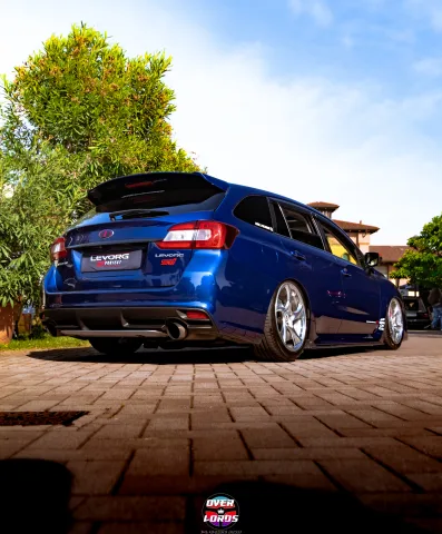 Foto Subaru Levorg 2016 - Subaru Levorg 1.6 GT-S AWD MY2016 | Conversione Manuale WRX STI