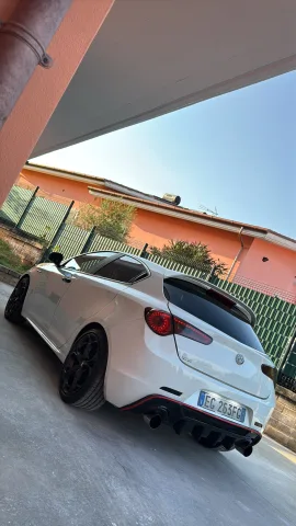 Foto Alfa Romeo Giulietta 2012 - Alfa romeo giulietta