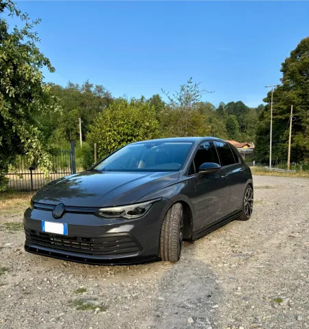 Foto Volkswagen Golf VIII 2023 - Volkswagen Golf 8