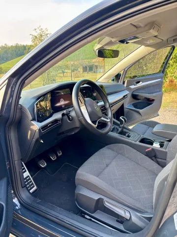 Foto Volkswagen Golf VIII 2023 - Volkswagen Golf 8