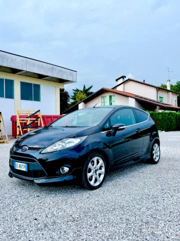 Foto Ford Fiesta 2010 - Ford Fiesta Individual ST