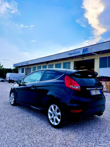 Foto Ford Fiesta 2010 - Ford Fiesta Individual ST