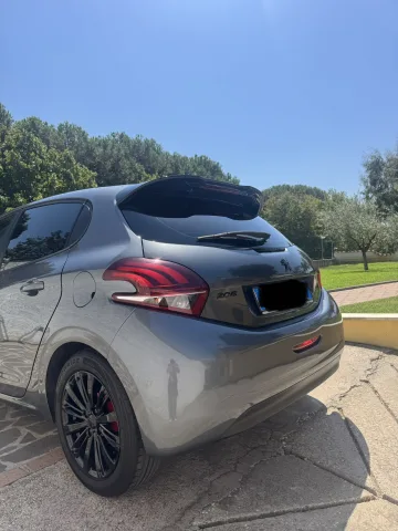 Foto Peugeot 208 2016 - Peugeot 208