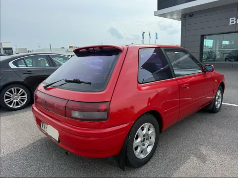 Foto Mazda 323 1990 - Mazda 323 3p 1.8 Turbo 16V GTX 4wd cat. ASI 163cv
