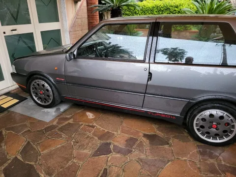 Photo Fiat Uno 1991 - Vendo Uno Turbo i.e. anno 1991
