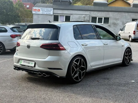 Foto Volkswagen Golf VII.5 2019 - Volkswagen Golf GTI Performance 2.0 TSI DSG | 298 CV