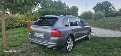 Foto Porsche Cayenne 2004 - PORSCHE CAYENNE TURBO