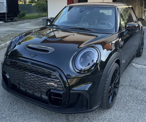 Foto Mini John Cooper Works 2024 - Mini Cooper JCW