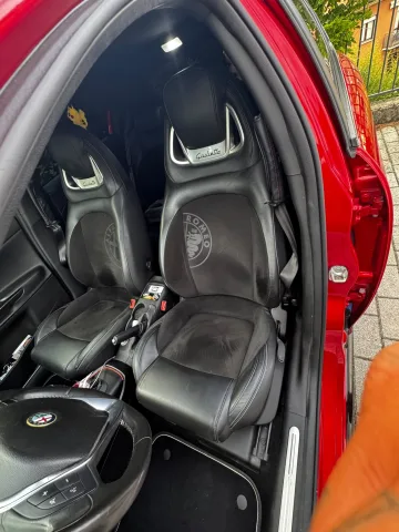 Photo Alfa Romeo Quadrifoglio 2014 - Giulietta quadri verde prezzo trattabile