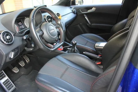 Foto Audi S1 2017 - 2017 Audi S1 Sportback