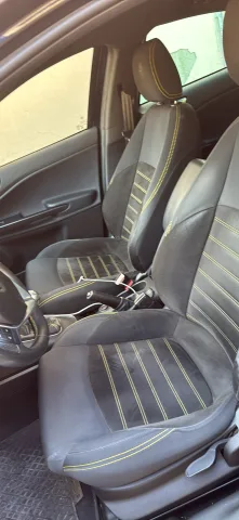Foto Alfa Romeo Giulietta 2019 - Giulietta 1,4 tjet carbon sport