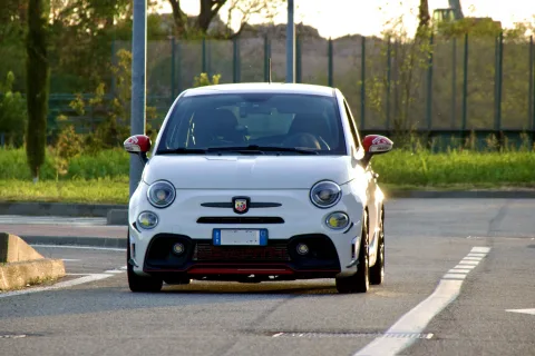 Foto Abarth 595 Competizione 2020 - Abarth 595 competizione 70th SABELT DNA