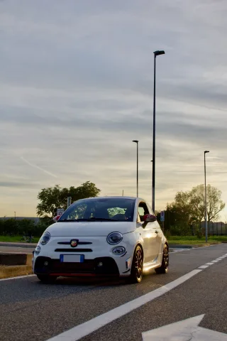 Foto Abarth 595 Competizione 2020 - Abarth 595 competizione 70th SABELT DNA