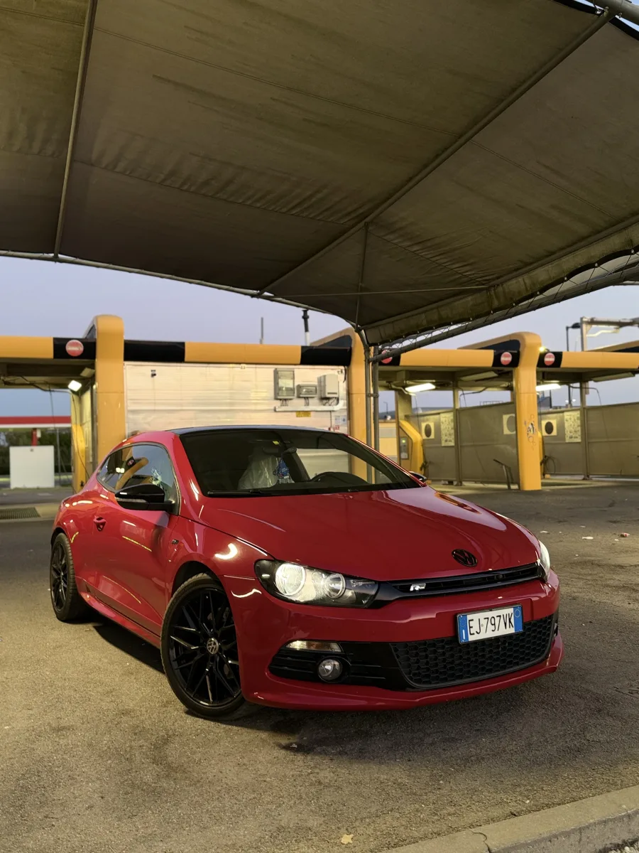 Volkswagen Scirocco 2011 - Scirocco R Line