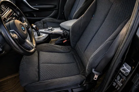 Foto BMW Serie 1 F20 2018 - BMW f21 120i b48