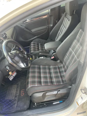 Foto Volkswagen Golf VI 2010 - Golf gti