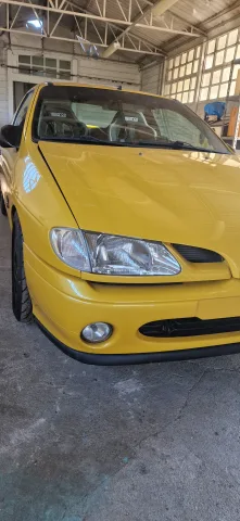 Foto Renault Megane 1998 - RENAULT MEGANE COACH