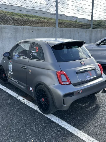 Foto Abarth 595 Pista 2021 - 595 pista track tool