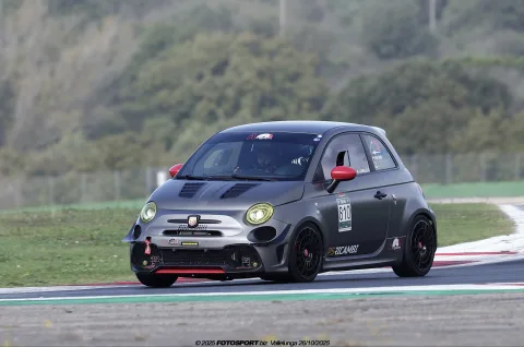Foto Abarth 595 Pista 2021 - 595 pista track tool