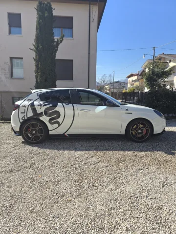 Foto Alfa Romeo Giulietta 2011 - Giulietta 1.4 multiair 170cv